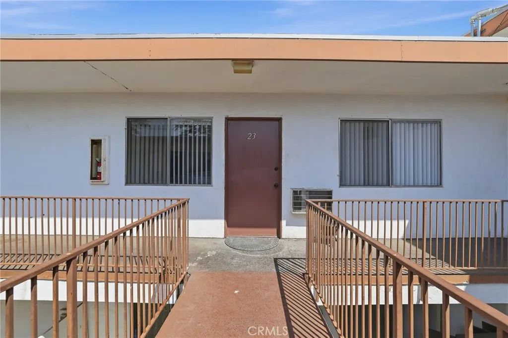 13040 Dronfield 23, Sylmar, CA 91342