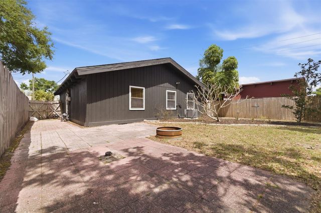 6440 68TH AVENUE N, Pinellas Park, FL 33781