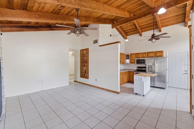 6440 68TH AVENUE N, Pinellas Park, FL 33781