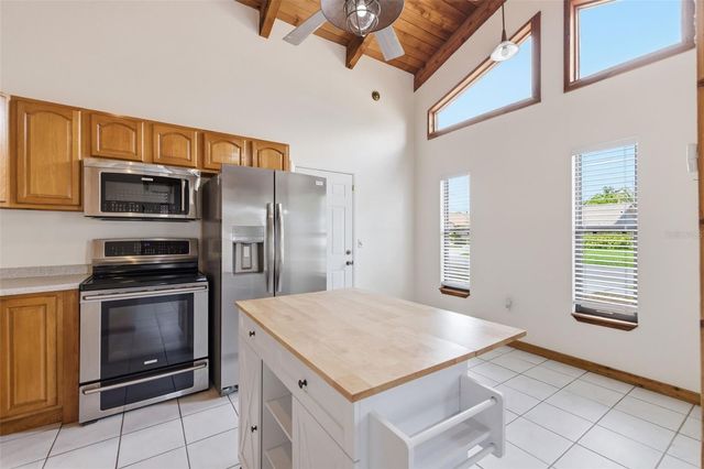 6440 68TH AVENUE N, Pinellas Park, FL 33781