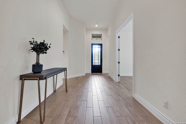 29338 Cheyenne Ridge, Boerne, TX 78015