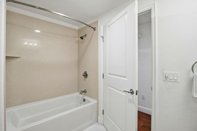 2585 El Camino Real 313, Santa Clara, CA 95051