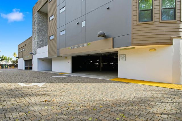 2585 El Camino Real 313, Santa Clara, CA 95051