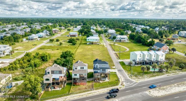 820 W Beach Boulevard, 5, Long Beach, MS 39560