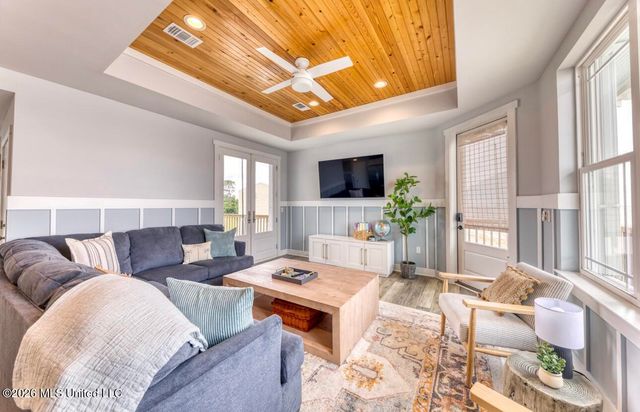 820 W Beach Boulevard, 5, Long Beach, MS 39560