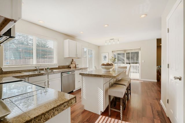 1033 S 128th Street, Burien, WA 98168