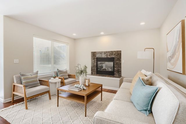 1033 S 128th Street, Burien, WA 98168