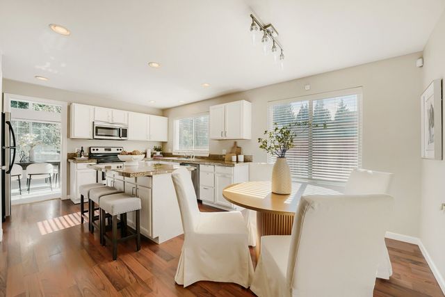 1033 S 128th Street, Burien, WA 98168