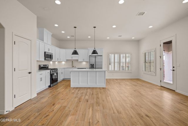 14436 Raywood Lane, El Paso, TX 79928