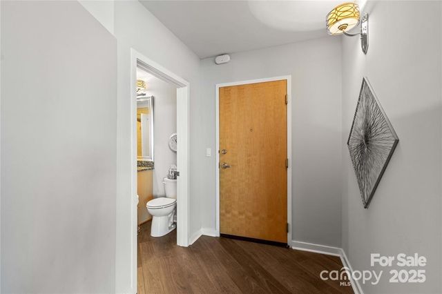 210 N Church Street 2613, Charlotte, NC 28202