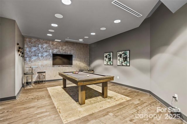 210 N Church Street 2613, Charlotte, NC 28202