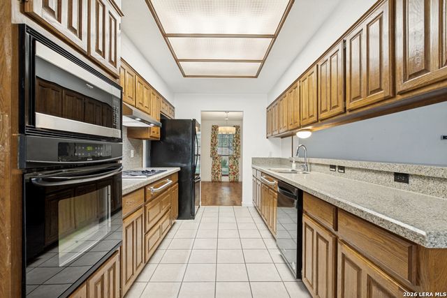 14714 Hidden Glen Woods, San Antonio, TX 78249