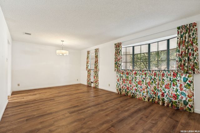 14714 Hidden Glen Woods, San Antonio, TX 78249