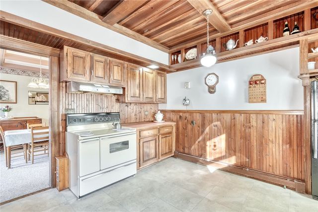 121 East Main Street, Webster, NY 14580