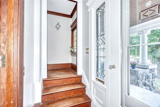 121 East Main Street, Webster, NY 14580