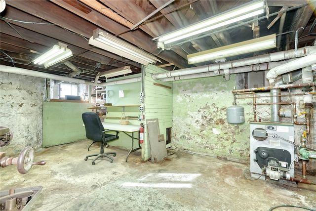 121 East Main Street, Webster, NY 14580