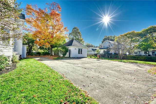 121 East Main Street, Webster, NY 14580