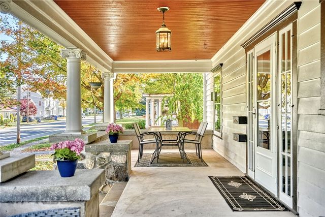 121 East Main Street, Webster, NY 14580