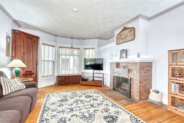 121 East Main Street, Webster, NY 14580