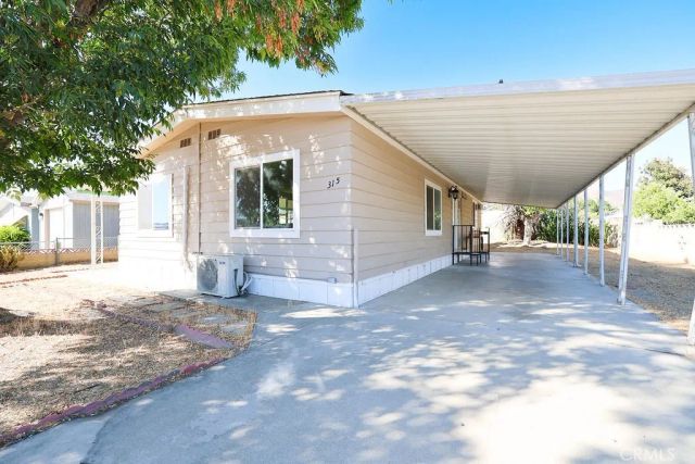 315 North Palomar Avenue, San Jacinto, CA 92582