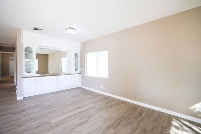 315 North Palomar Avenue, San Jacinto, CA 92582