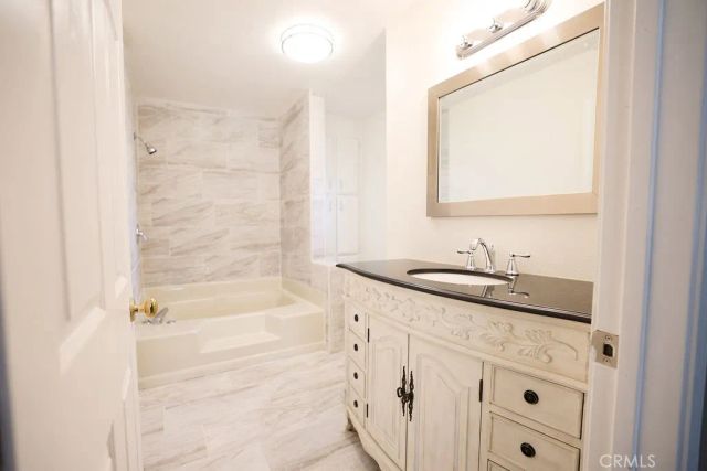 315 North Palomar Avenue, San Jacinto, CA 92582