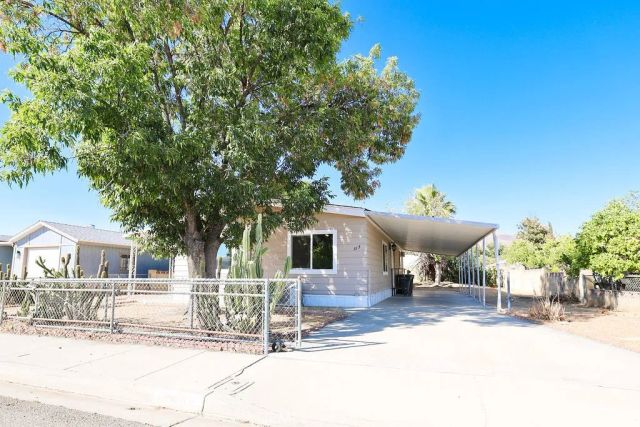 315 North Palomar Avenue, San Jacinto, CA 92582