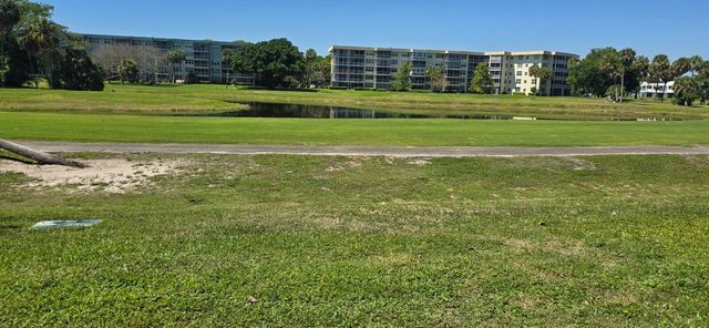 901 Cypress Terrace, Pompano Beach, FL 33069