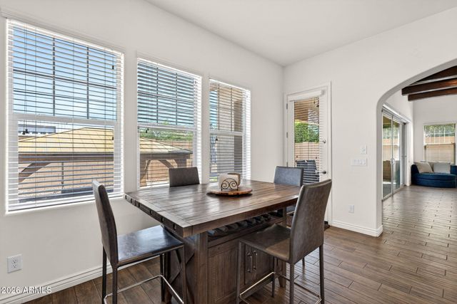 3530 E AQUARIUS Place, Chandler, AZ 85249