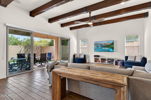 3530 E AQUARIUS Place, Chandler, AZ 85249