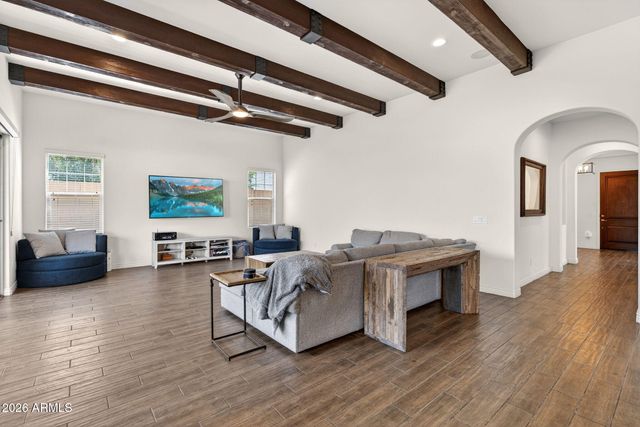 3530 E AQUARIUS Place, Chandler, AZ 85249