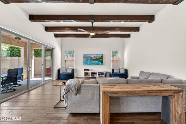 3530 E AQUARIUS Place, Chandler, AZ 85249