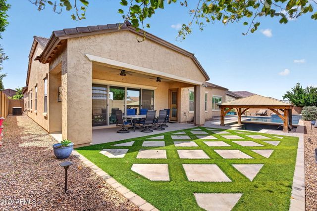 3530 E AQUARIUS Place, Chandler, AZ 85249