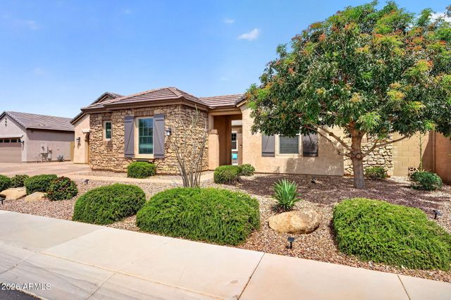 3530 E AQUARIUS Place, Chandler, AZ 85249