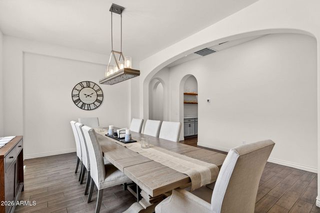 3530 E AQUARIUS Place, Chandler, AZ 85249