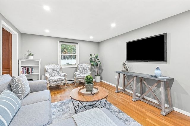 6 Marchant Road, Winchester, MA 01890