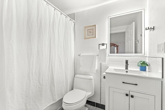 6 Marchant Road, Winchester, MA 01890