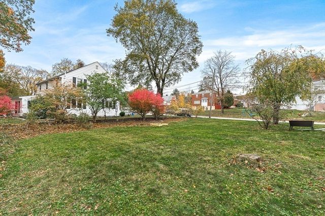 6 Marchant Road, Winchester, MA 01890