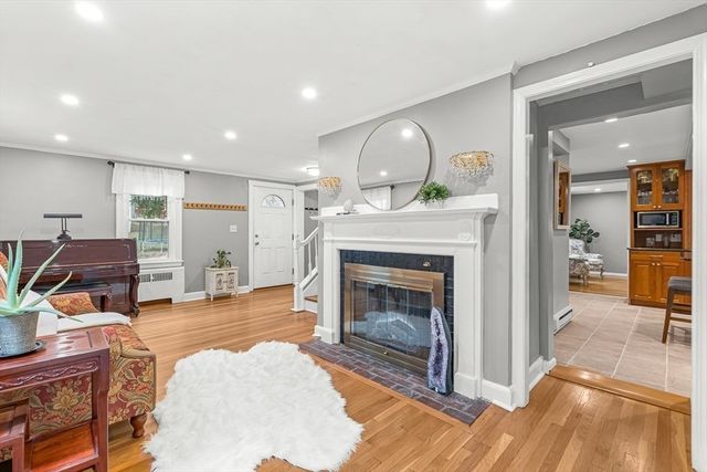 6 Marchant Road, Winchester, MA 01890