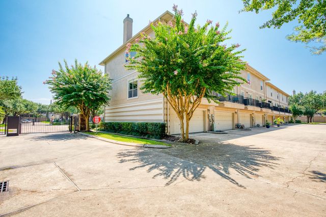 1743 French Village Drive, Houston, TX 77055
