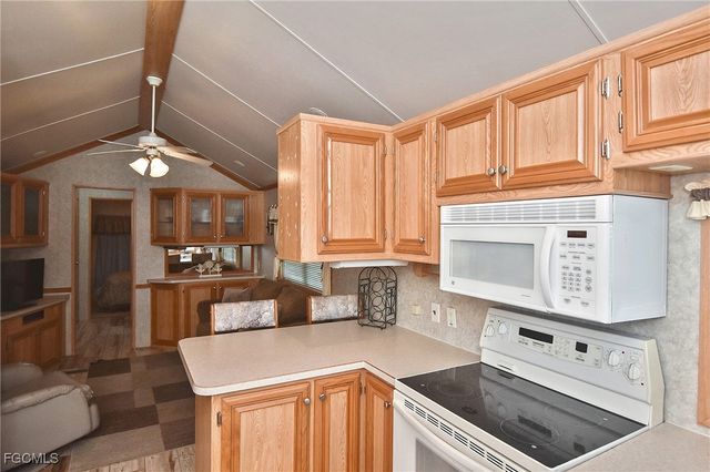 7029 Granada Lakes DR, Fort Myers, FL 33967