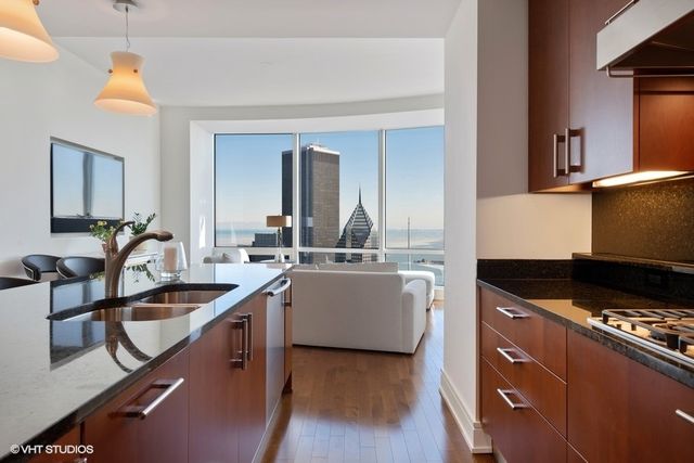 401 N Wabash Avenue 60E, Chicago, IL 60611