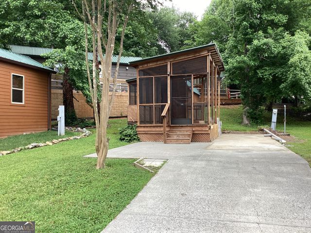 40 Elk Meadow Drive, Cleveland, GA 30528