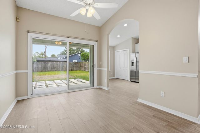 811 14TH Avenue S, Jacksonville Beach, FL 32250