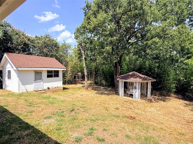 1228 Oak Drive, Denison, TX 75020