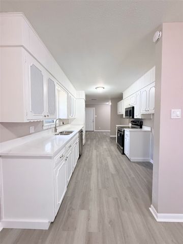 1228 Oak Drive, Denison, TX 75020