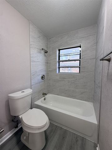 1228 Oak Drive, Denison, TX 75020