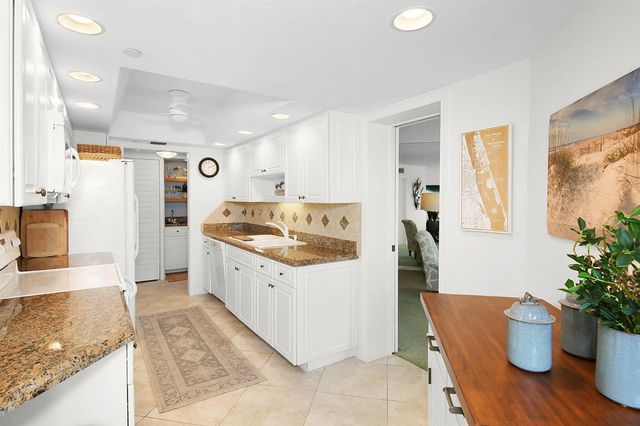 2400 S Ocean Drive 8123, Hutchinson Island, FL 34949