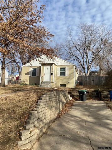 5423 S 50th Avenue, Omaha, NE 68117