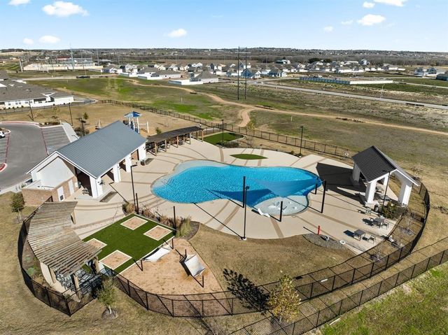 117 Keltic DR, Kyle, TX 78640